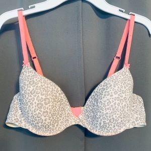 Victoria’s Secret Bra